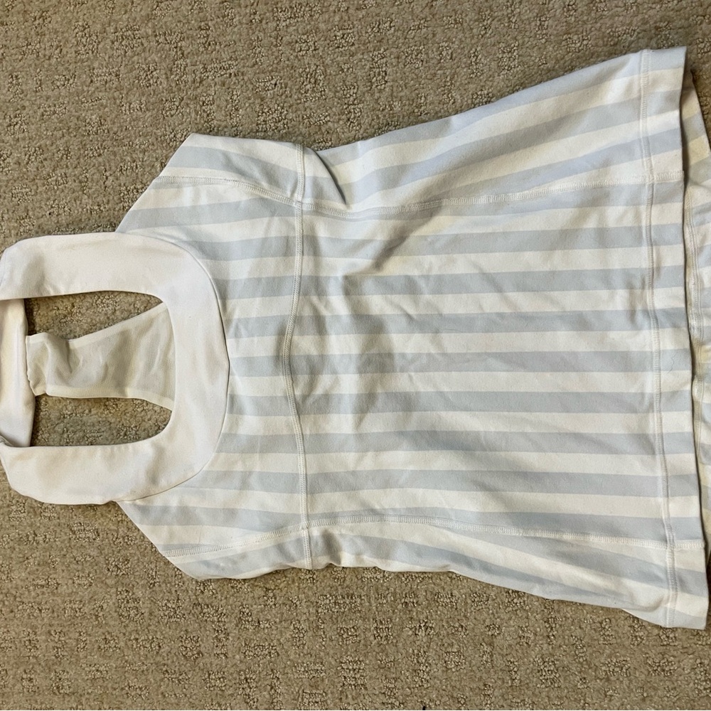 Lululemon Built-In Bra Top